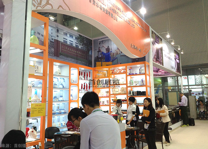 甘肅華粵商貿(mào) 展覽設(shè)計搭建(圖2) 甘肅華粵商貿(mào) 展覽設(shè)計搭建(圖2)