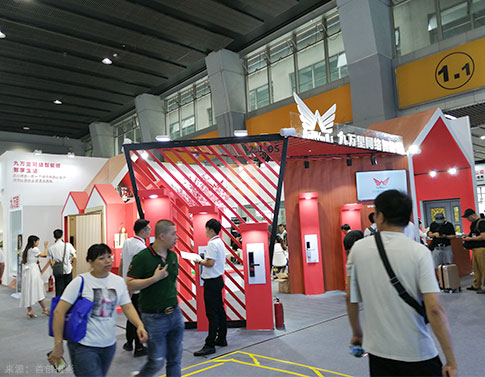 九萬(wàn)里 九萬(wàn)里